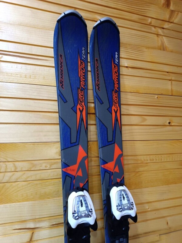 LYŽE NORDICA FIREARROW TEAM BLUE 130CM